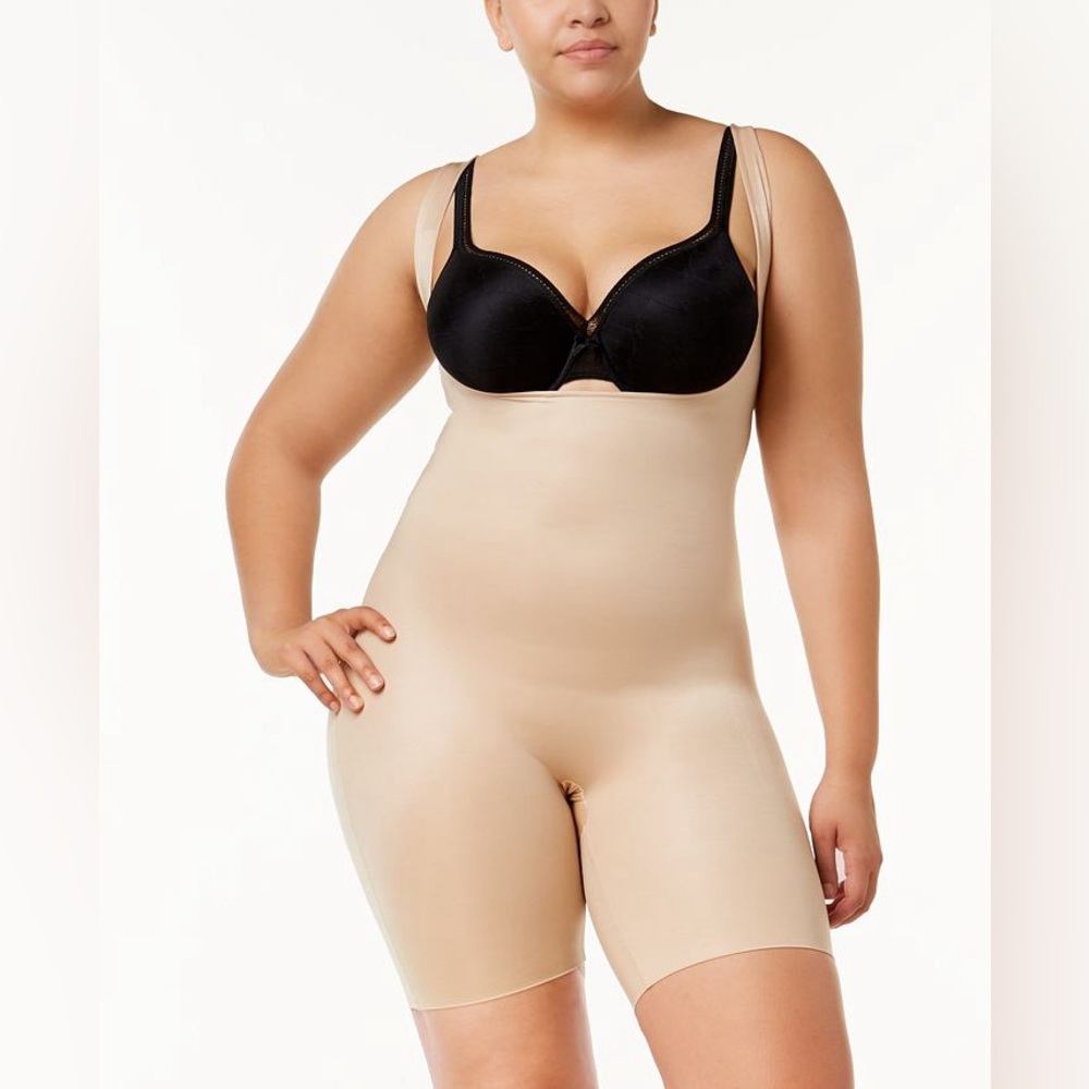 Spanx Power Conceal-Her Open-Bust Mid-Thigh Bodysuit
